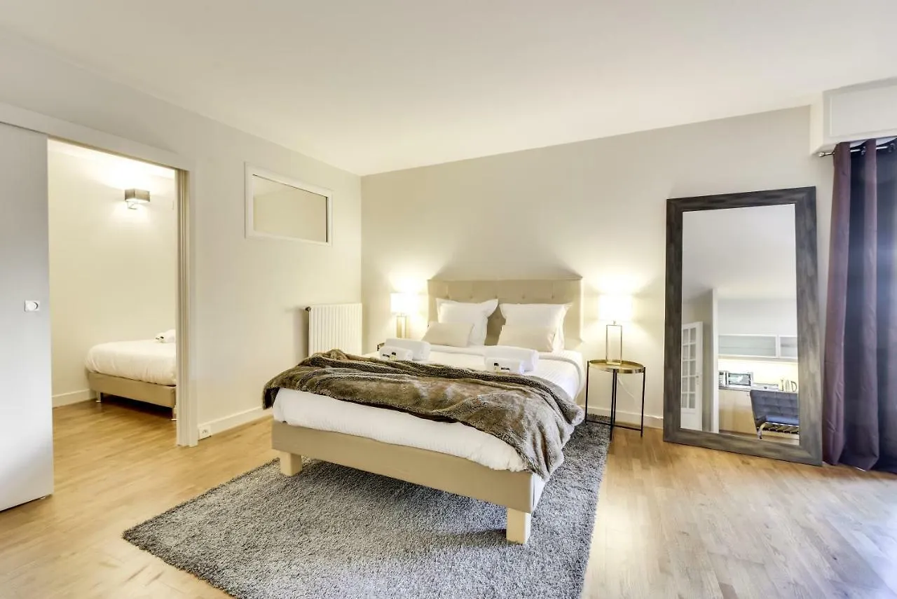 Luxury Loft In Saint-germain Des Pres דירה פריז
